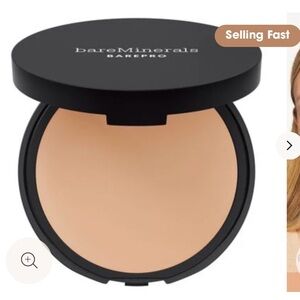 bareMinerals Barepro 16HR Skin-Perfecting Powder Foundation Light 22 Cool